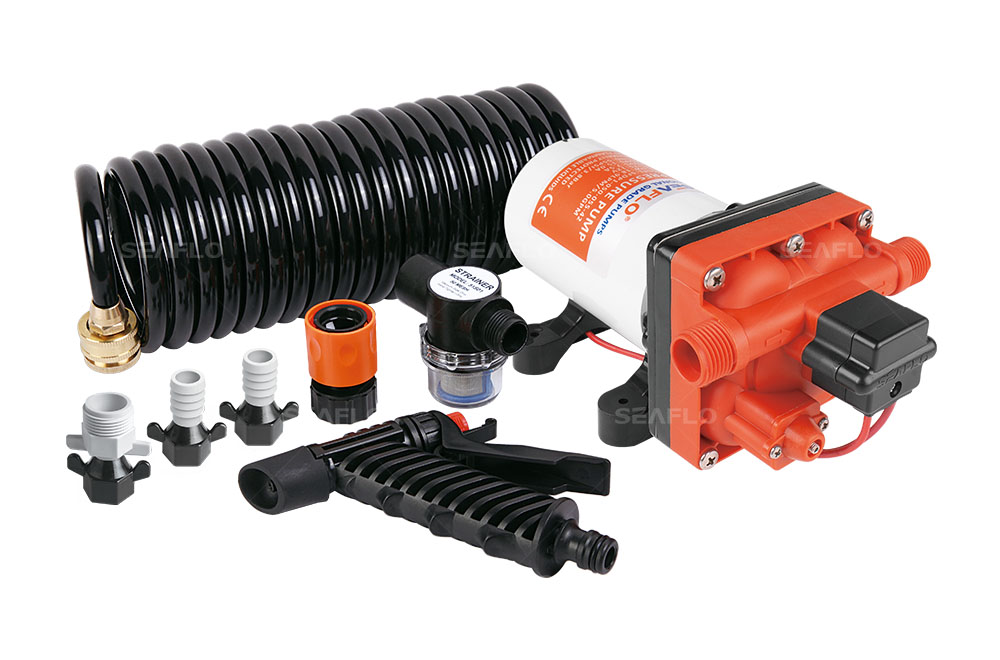 42 Series Washdown Pump Kit With 7.5m Coiled Hose